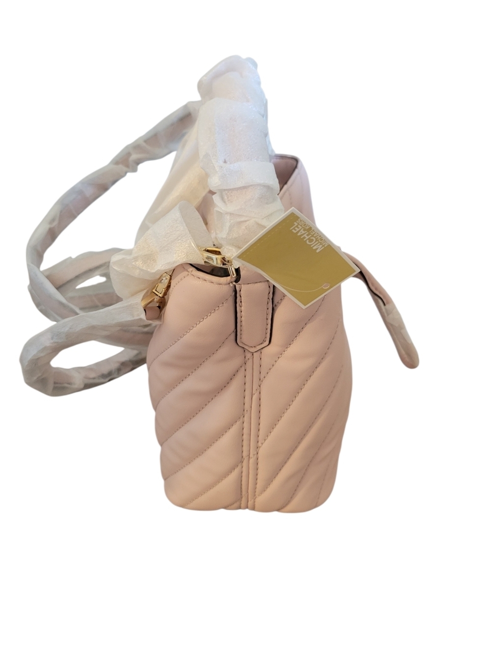 Michael Kors Suri Small Quilted Crossbody Bag in Pink - Picture 4 of 14